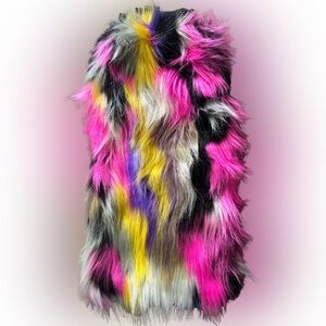 Fuzzy wuzzy leg warmers